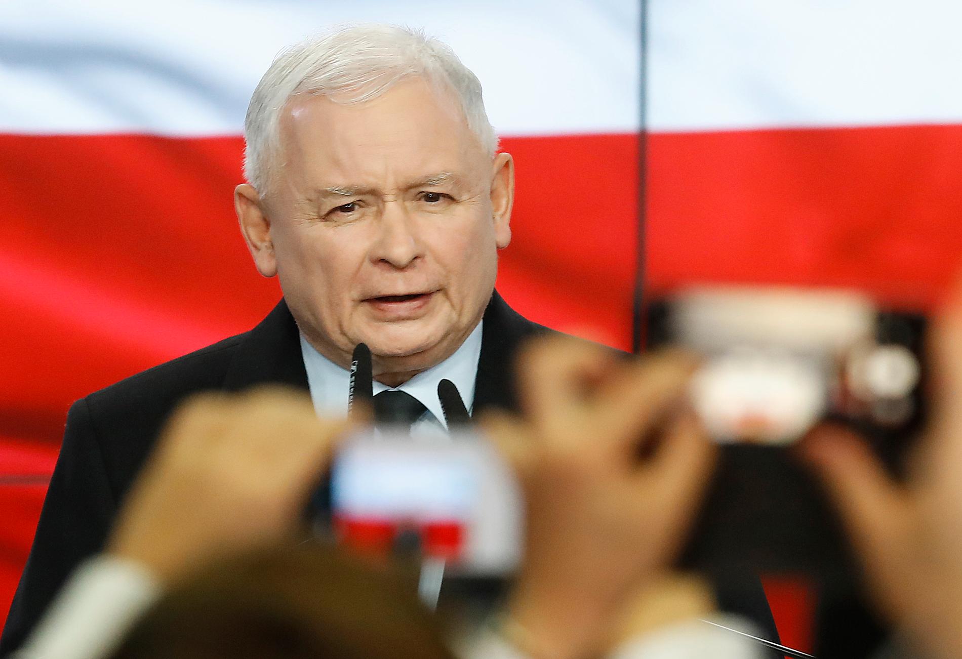 Partiledare Jaroslaw Kaczynski i samband med att PIS vann parlamentsvalet i Polen i oktober.