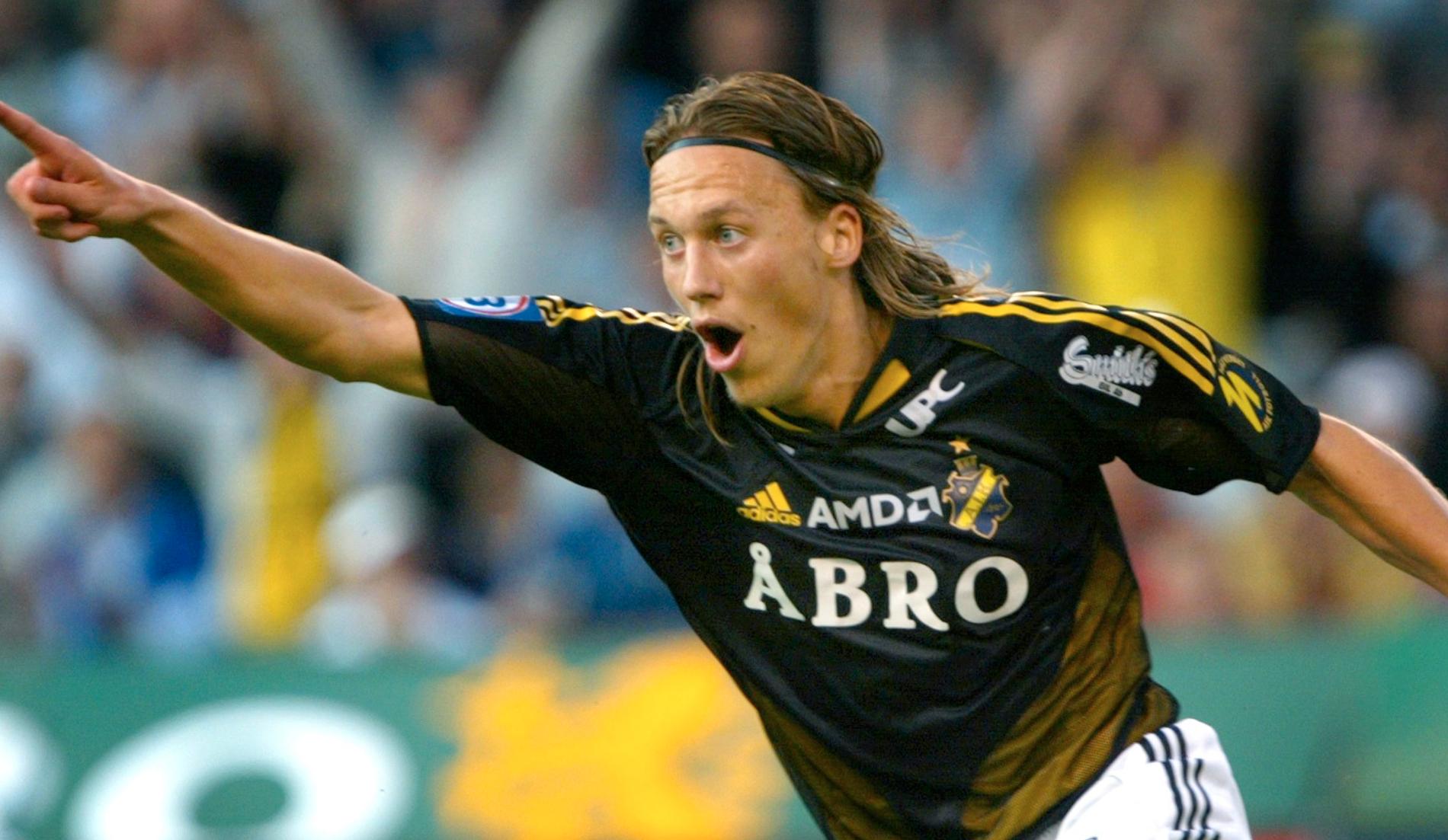 Mattias Moström i AIK 15 juli 2004