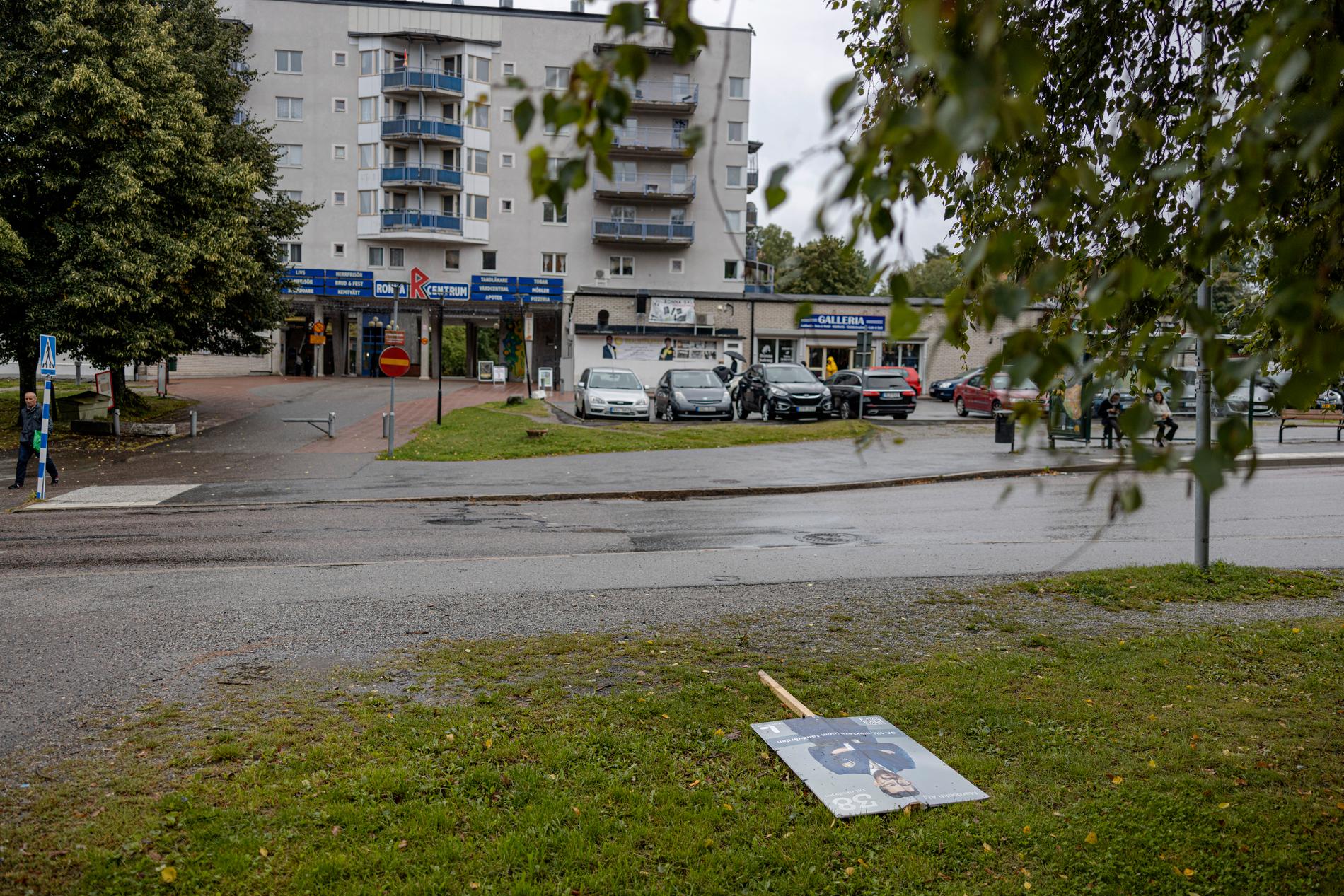 I stadsdelen Ronna i Södertälje var valdeltagandet bland de lägsta i hela landet 2018 och i år ser det ut att bli ännu lägre.