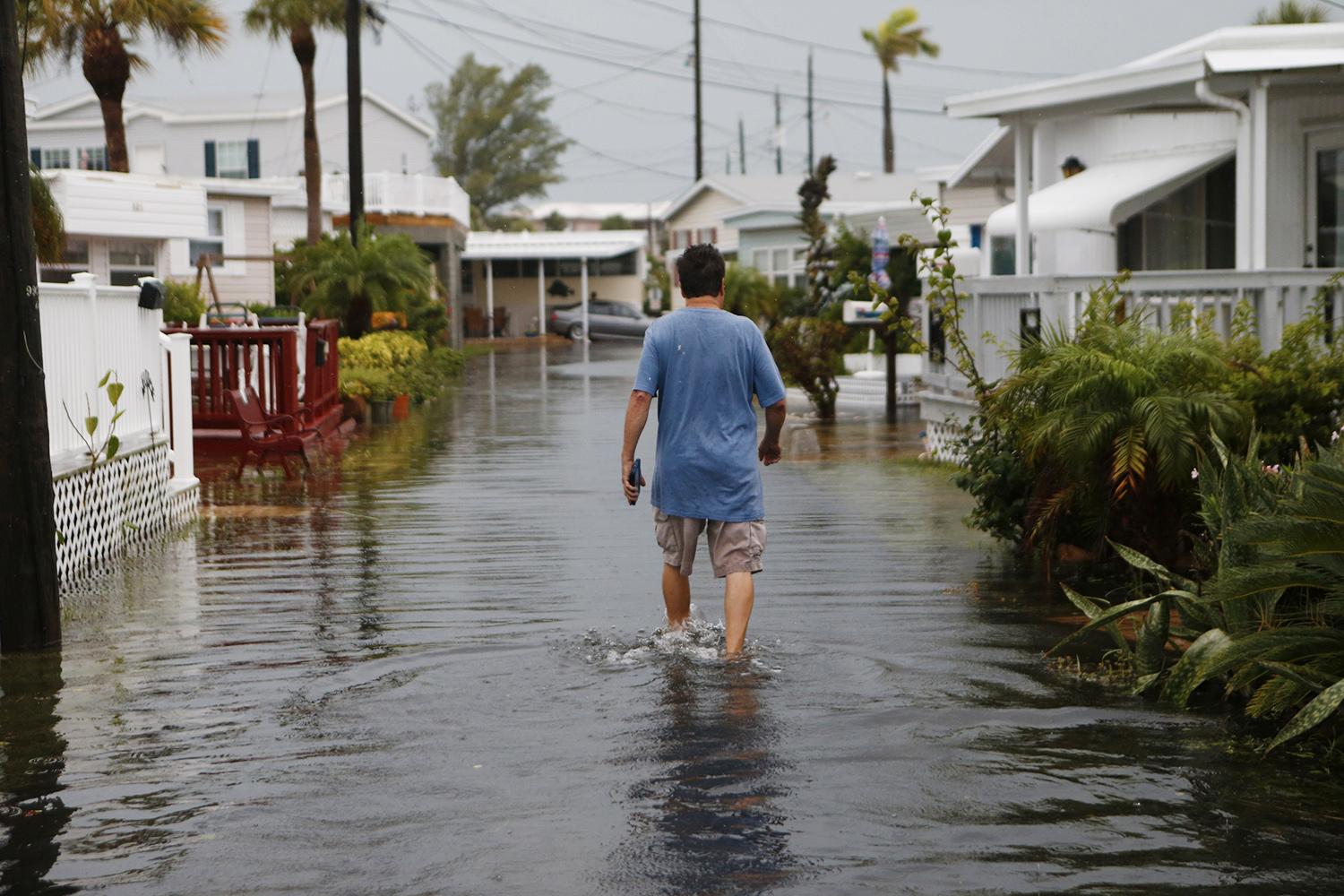 Översvämningar i Holmes Beach, Florida.