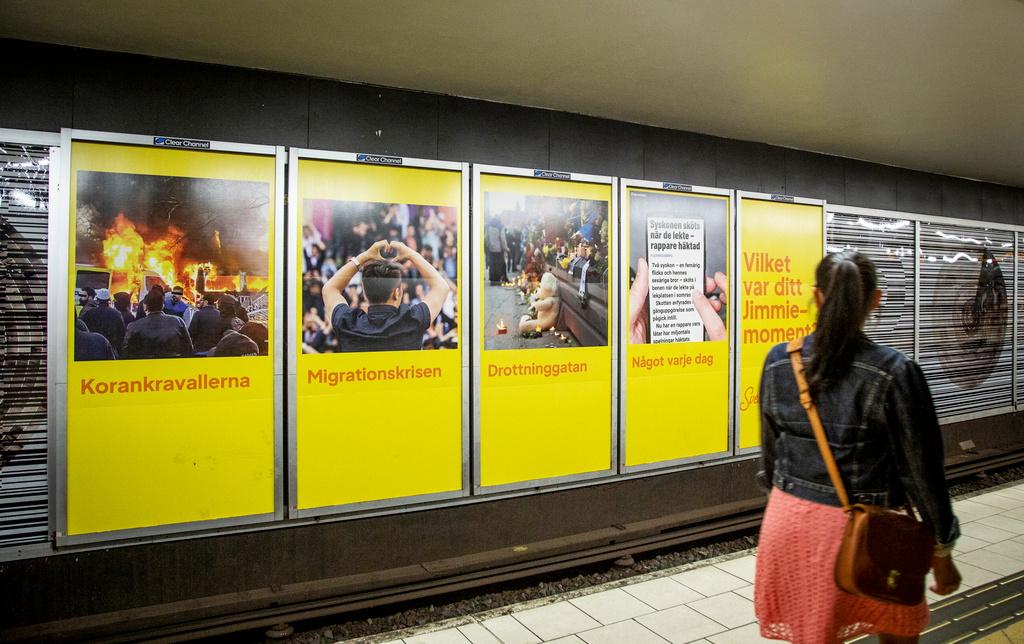 Sverigedemokraterna annonserade bl.a. i Stockholms tunnelbana, men beskrivs också ofta som att vara störst på nätet. 