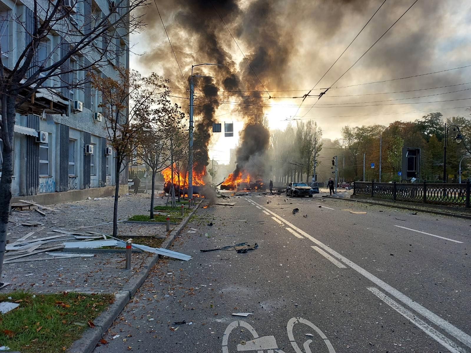 Bild från Kiev nu på morgonen efter flera rapporter om explosioner i staden.