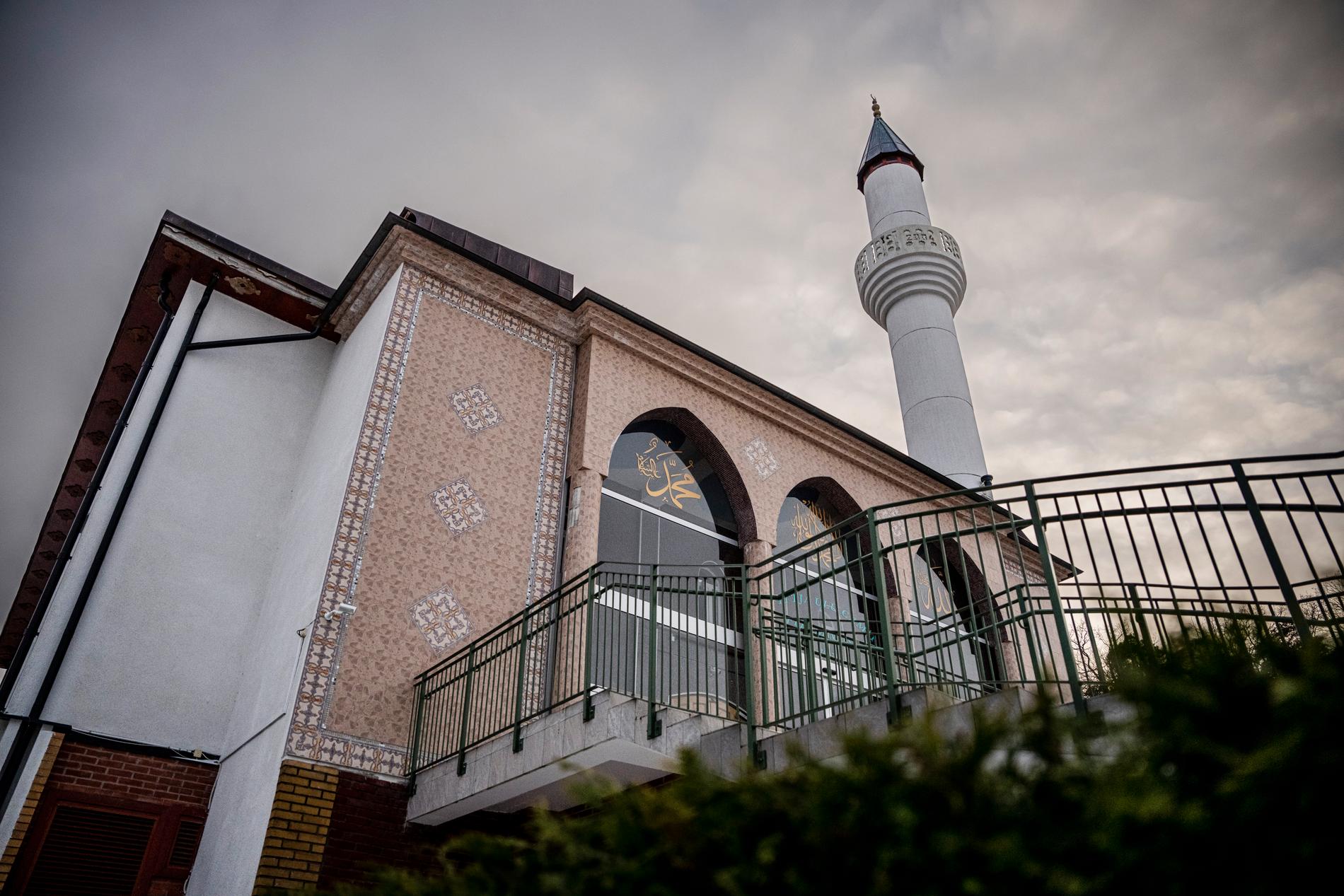 Fittja moské i Stockholm, där flera reagerade efter Åkessons tal.