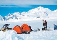 ARGENTINA 4.080 meter höga Monte San Valentín bestegs första gången 1952.