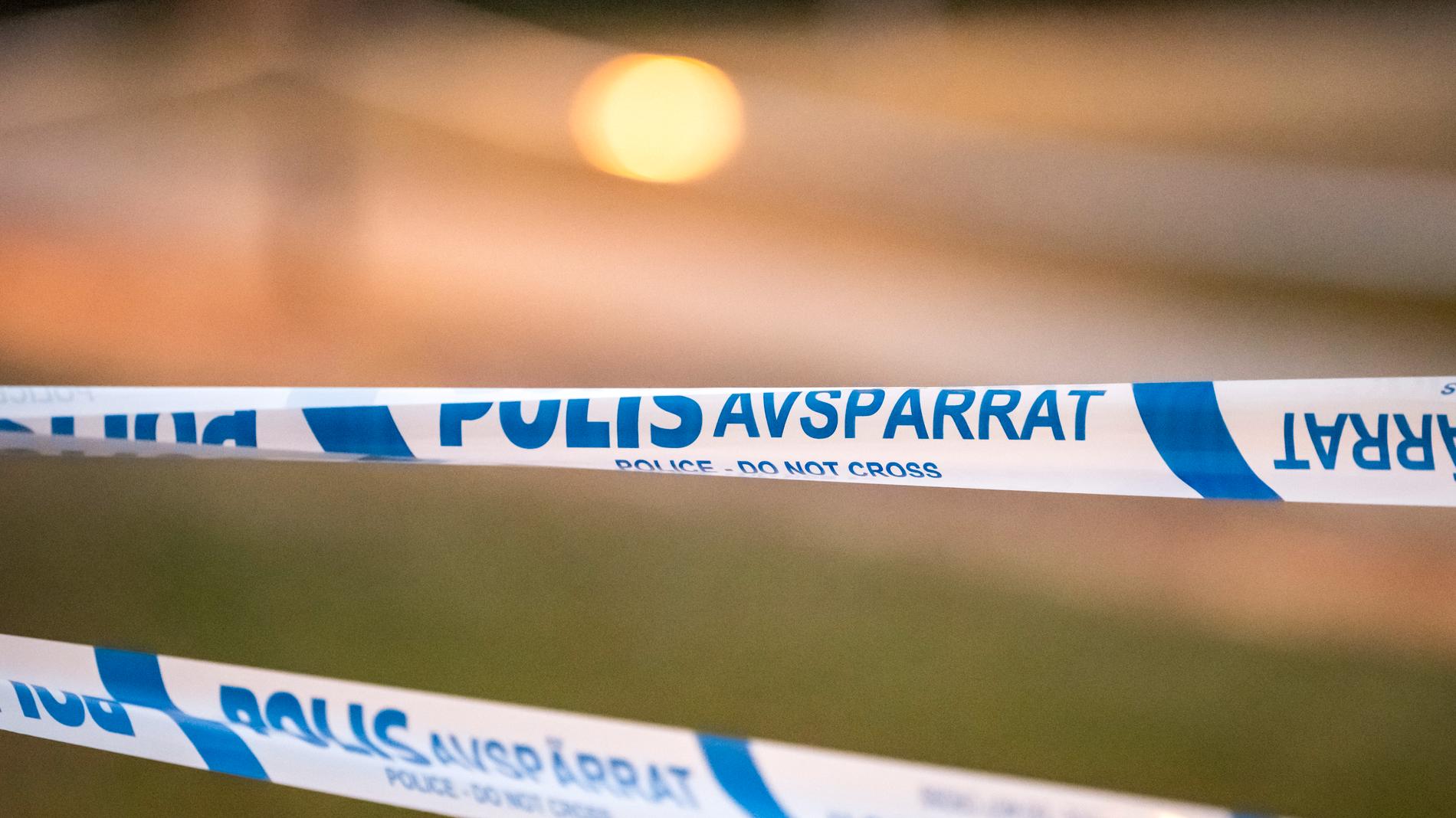 Kvinnan som hittades avliden vid en gångväg i Skövde hade inte blivit utsatt för brott, enligt en inledande undersökning av kroppen. Arkivbild.