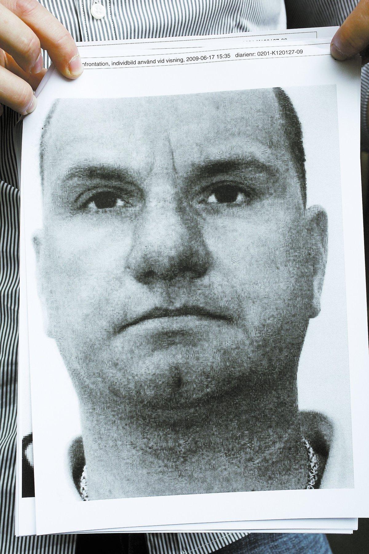 erkänner Håkan Hedning, 41, har tidigare dömts för flera våldsbrott. 1997 åkte Hedning in på sex år för grovt rån. 2003 dömdes han för medhjälp till grovt rån.