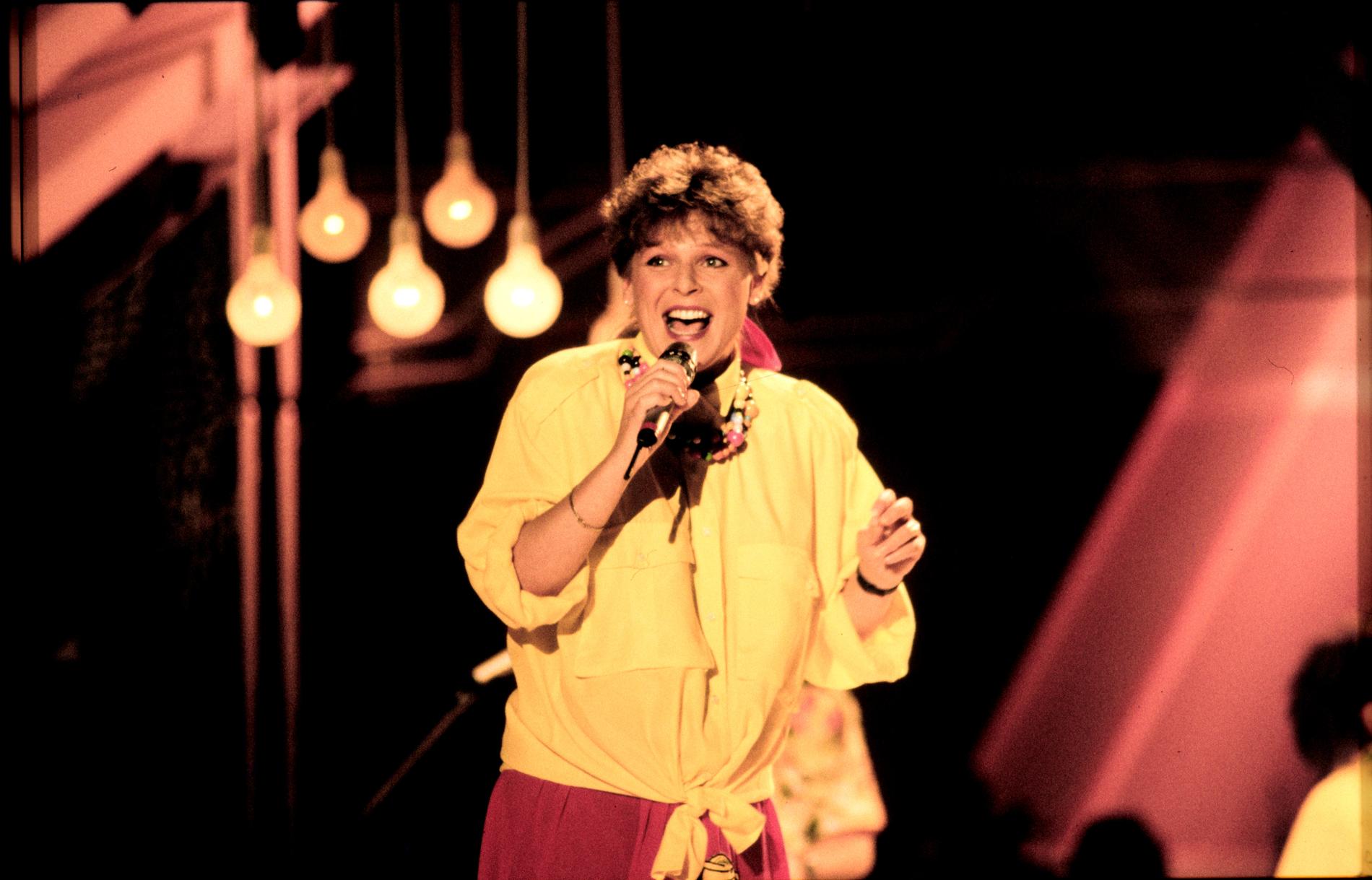 Lotta Engberg vann Melodifestivalen 1987 med låten ”Fyra Bugg och en Coca-Cola”.