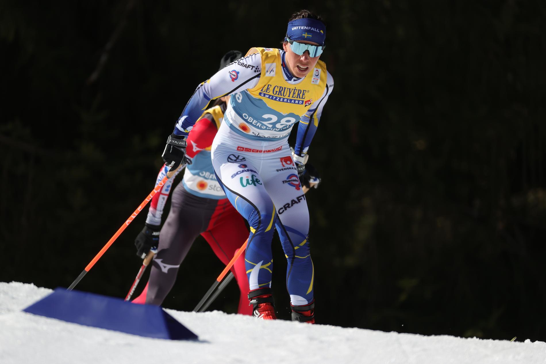 Charlotte Kalla under 10 kilometer fri stil på skid-VM i Oberstdorf.