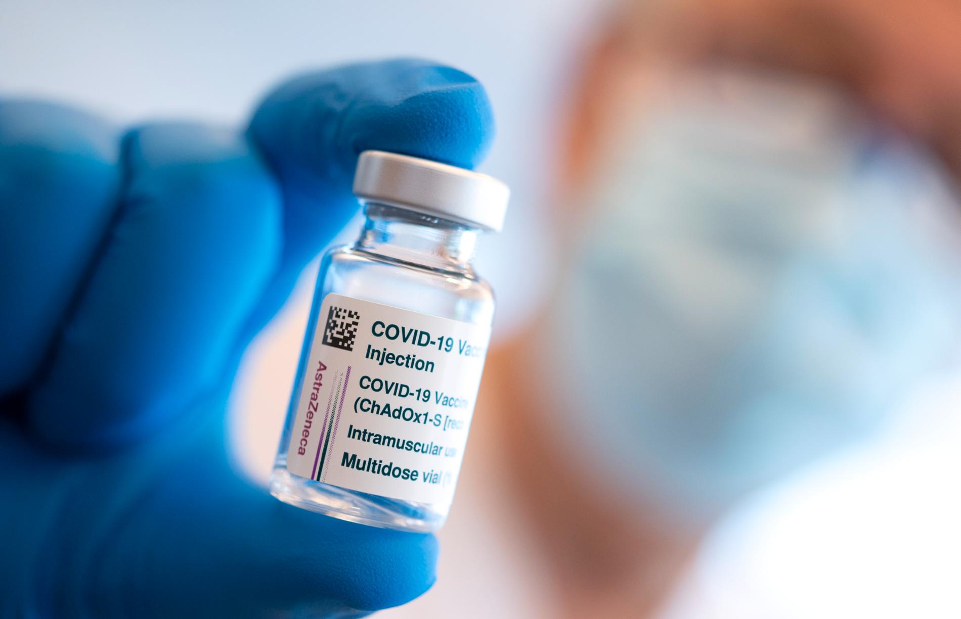 Covid-19 vaccin från Astra Zeneca på Skånes universitetssjukhus i Malmö.