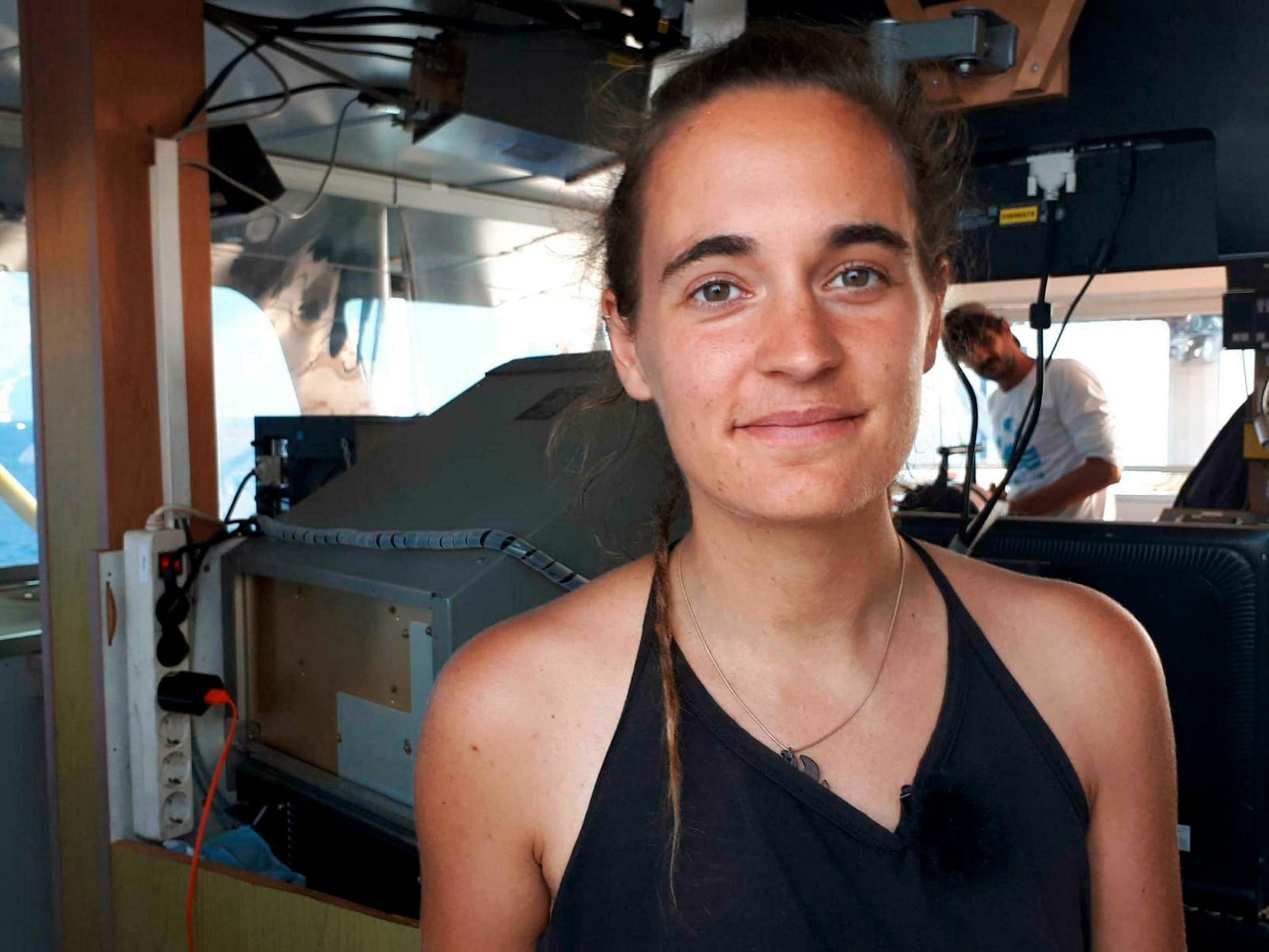 Carola Rackete ombord på Sea-Watch 3 tidigare i veckan.
