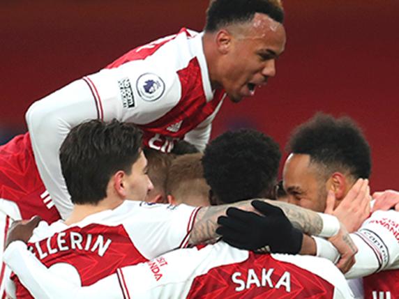 Aubameyang med hattrick i Arsenals seger