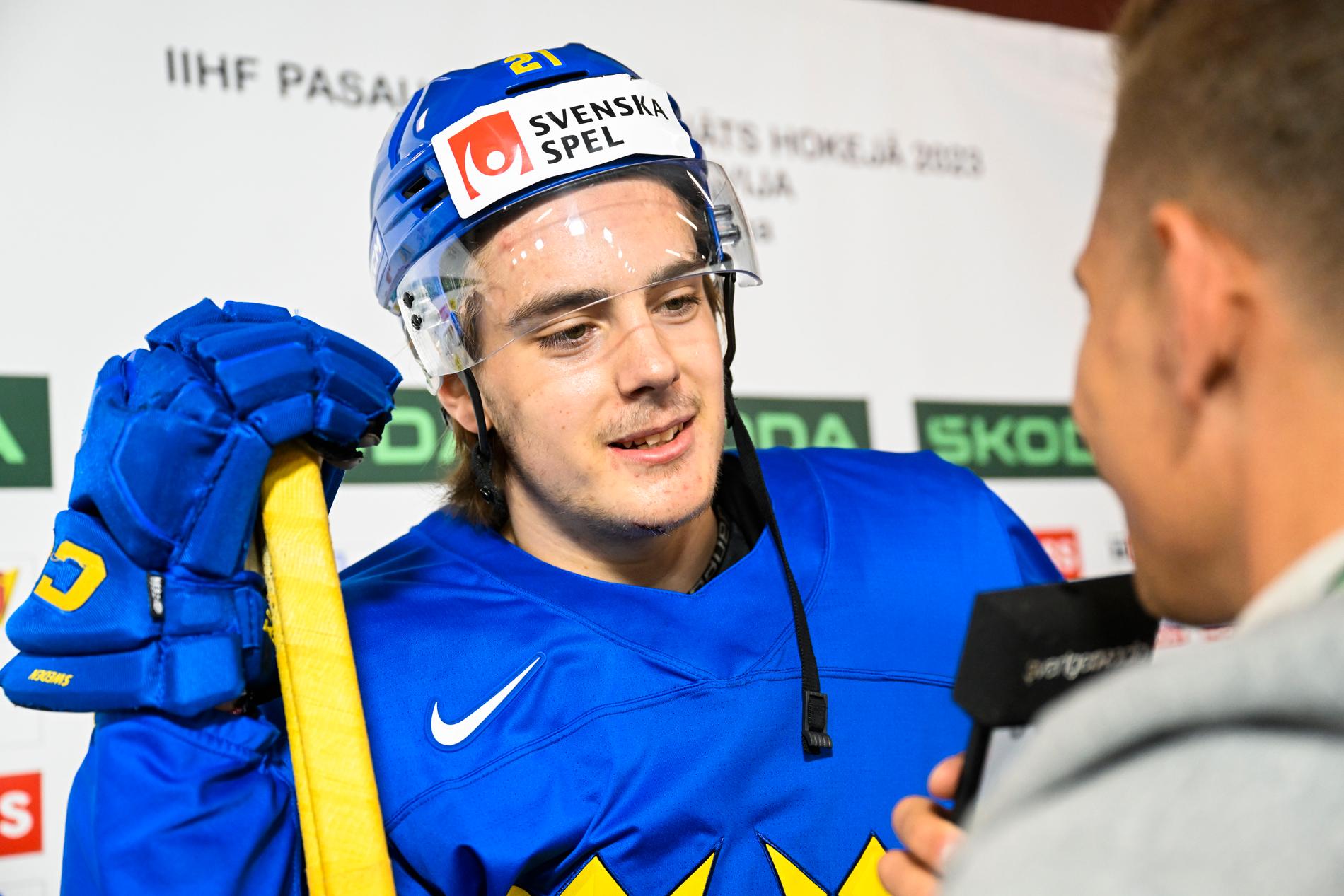 Leo Carlsson förväntas gå först av svenskarna i draften i natt.