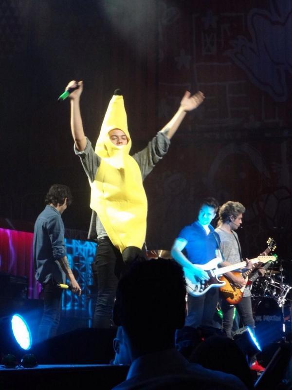 Harry Styles går bananas