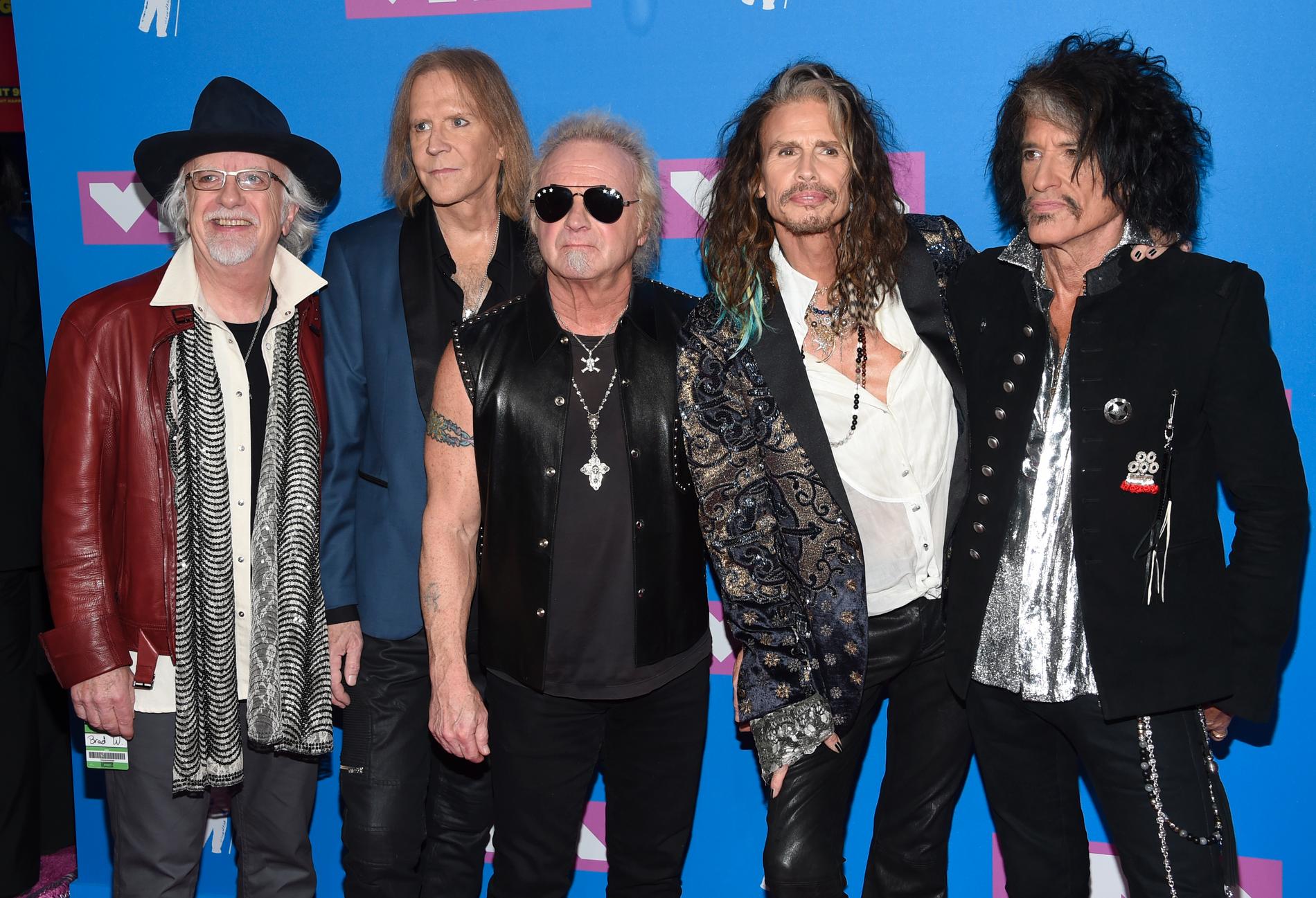 Aerosmith 2018, från vänster Brad Whitford, Tom Hamilton, Joey Kramer, Steven Tyler och Joe Perry.