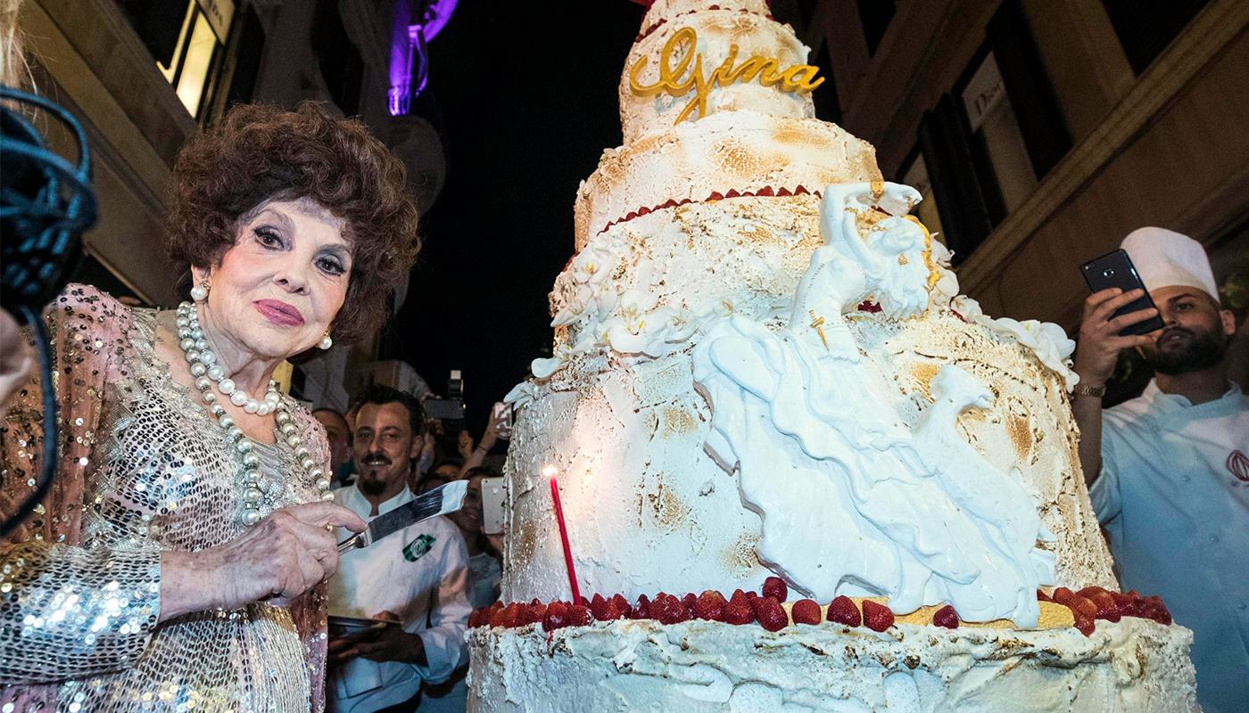 Gina ”La Lollo” Lollobrigada firade sin 90-årsdag i Rom.