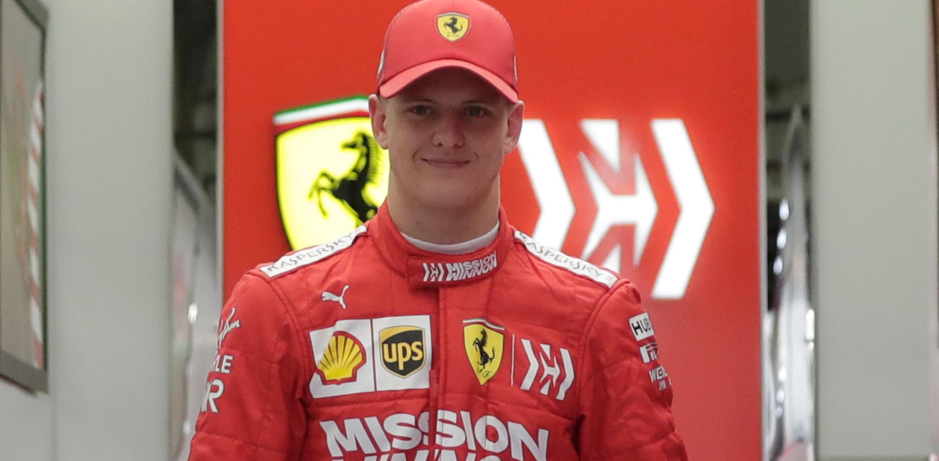 Mick Schumacher har kört sitt första F1-test för Ferrari