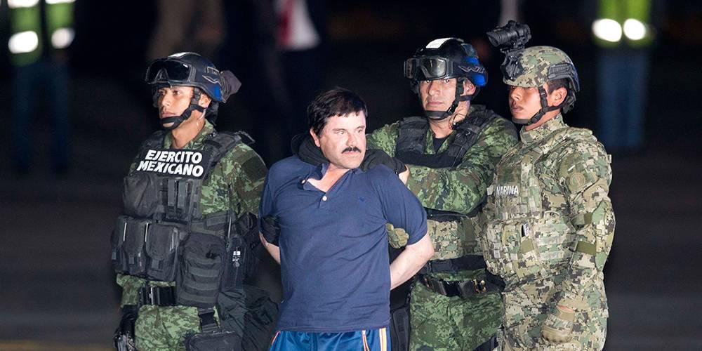 Joaquin ”El Chapo” Guzman visas upp för pressen efter gripandet 8 januari 2016.