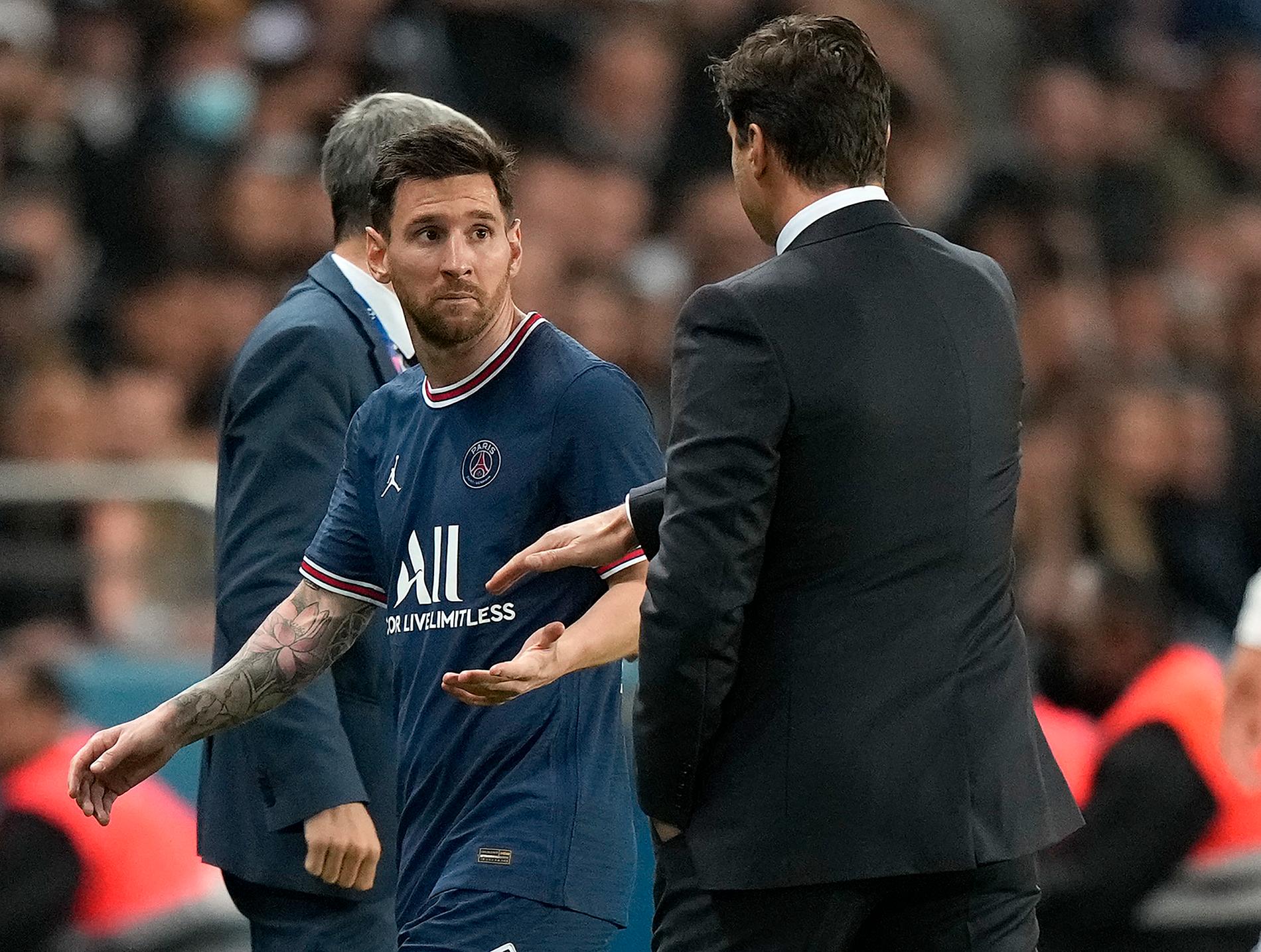 Lionel Messi byttes ut i mötet med Lyon.
