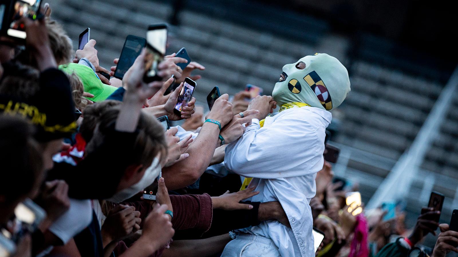ASAP Rocky träffar fansen på festivalen Smash i Stockholm.