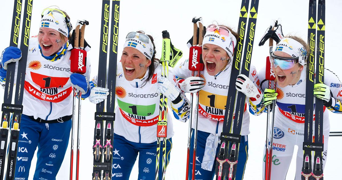 Maria Rydqvist (tvåa från höger) ingick i det stafettlag som vann VM-silver i Falun i fjol.