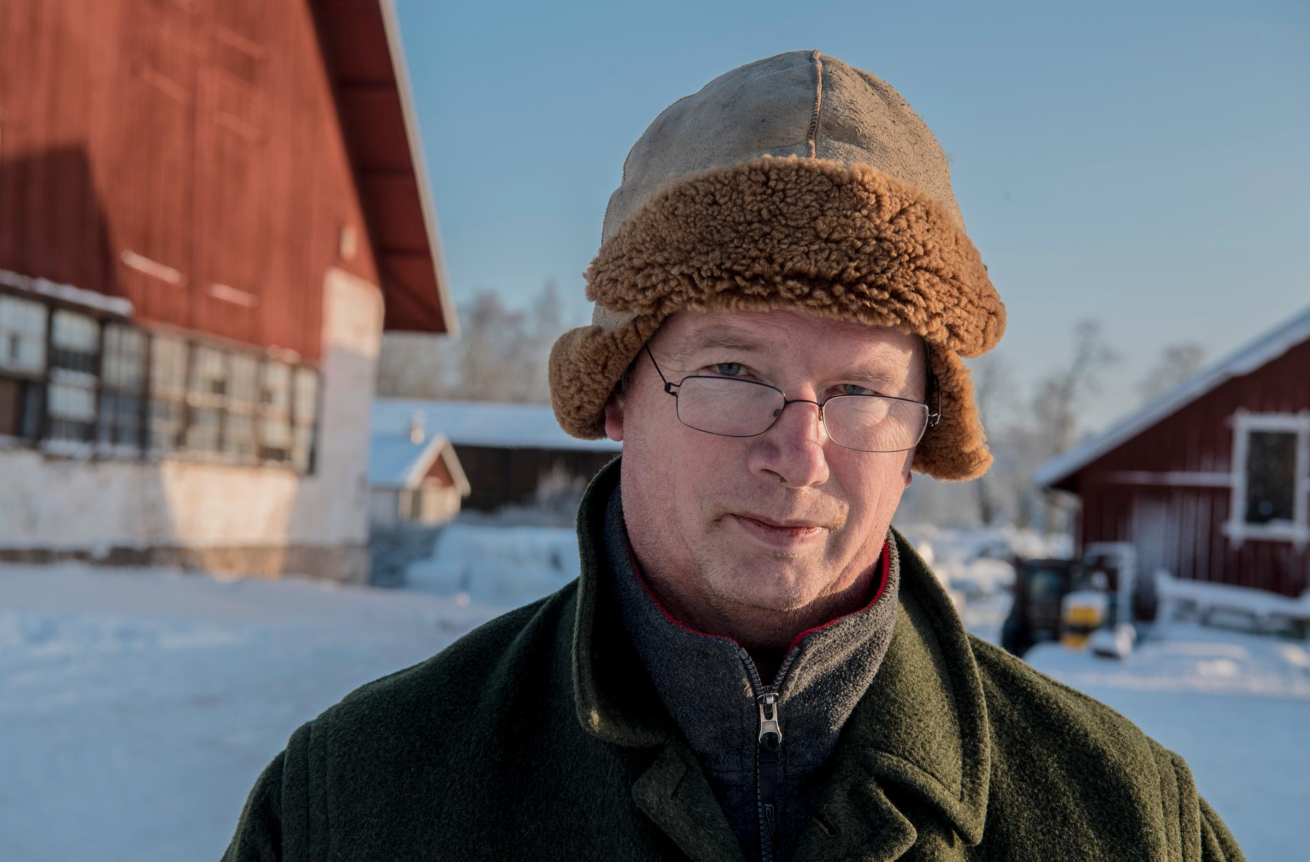 Per Pettersson, ordförande för LRF Mälardalen, har åkt till Lisjöskogarna för att bilda sig en uppfattning om det som pågår