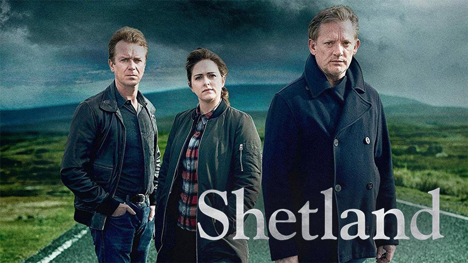 Ur brittiska tv-serien ”Shetland”. Douglas Henshall längst till höger.