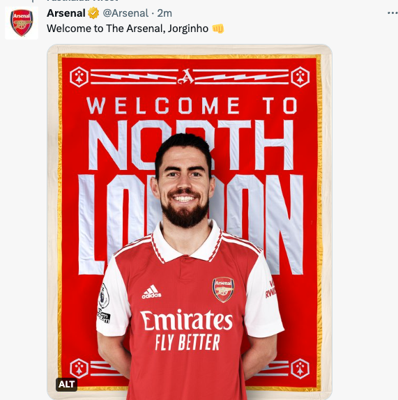 Arsenal presenterade värvningen av Jorginho på twitter.