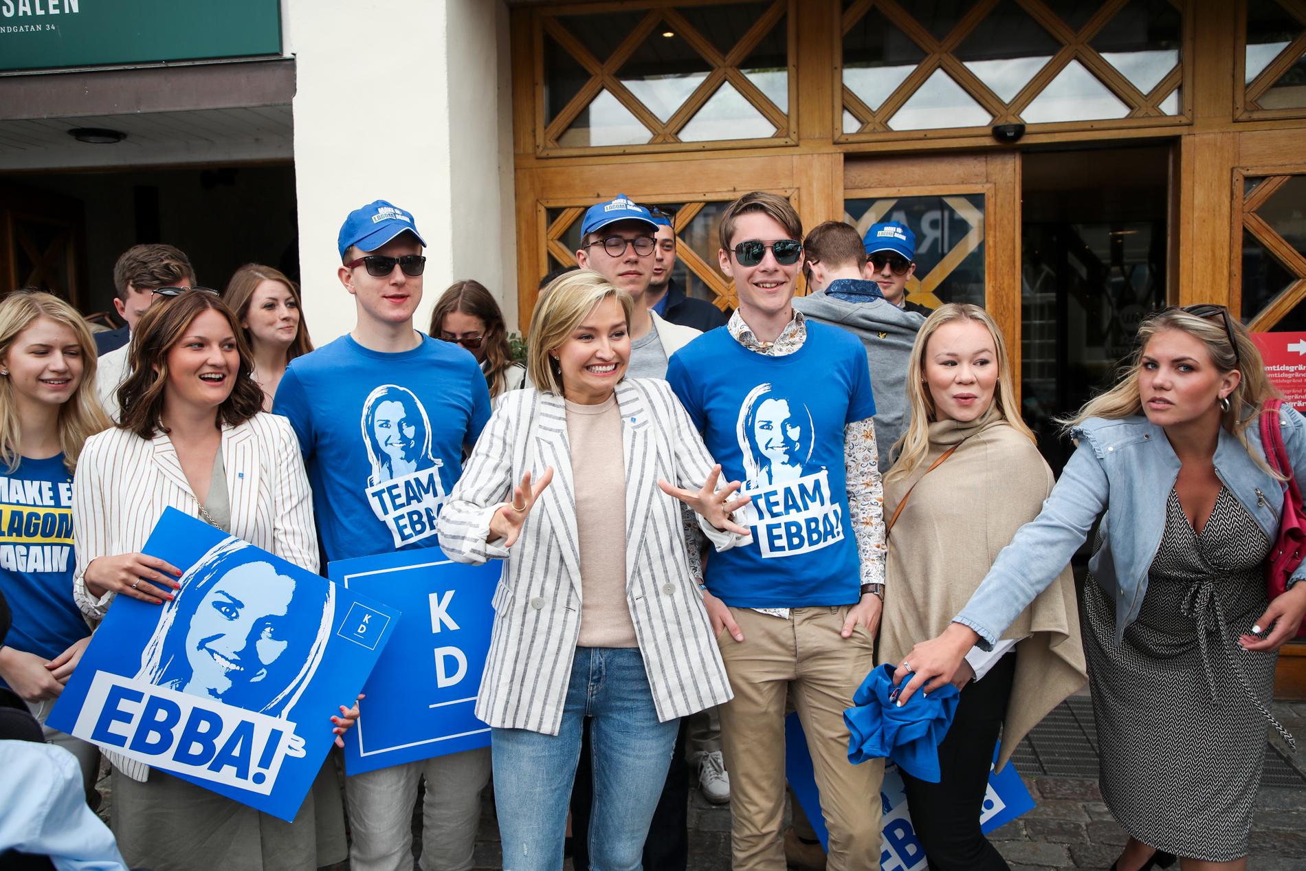Kristdemokraternas partiledare Ebba Busch Thor anländer till politikerveckan i Almedalen.