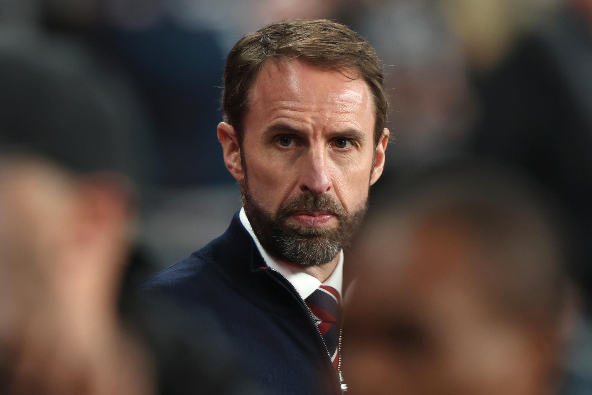 England förbundskapten Gareth Southgate anser att det är pinsamt för England att bestraffas av Uefa. Arkivbild.