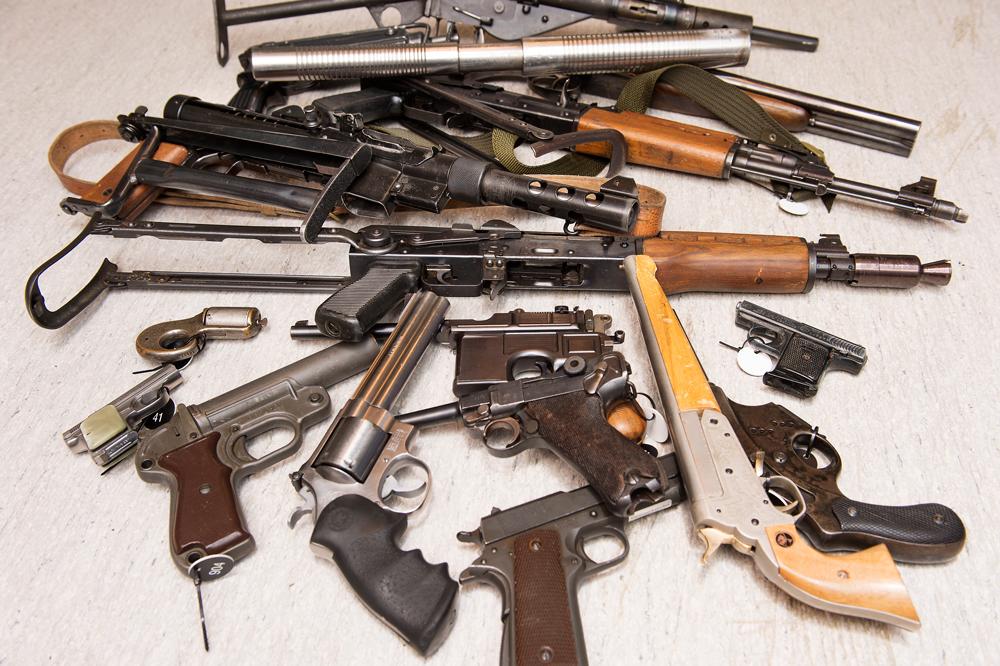 Illegala vapen och grova våldsbrott förljer i den organiserade brottslighetens spår