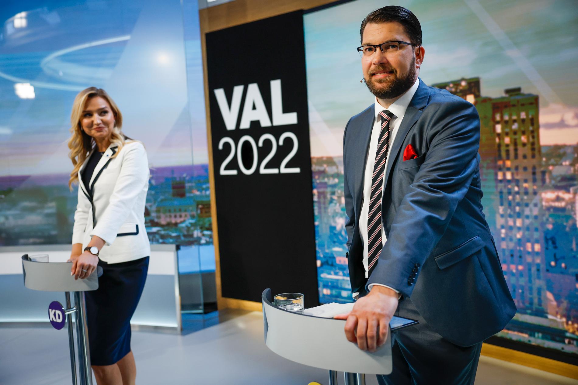 Både SVT och TV4 säger att de inte har några planer på att ändra upplägget för slutdebatterna.