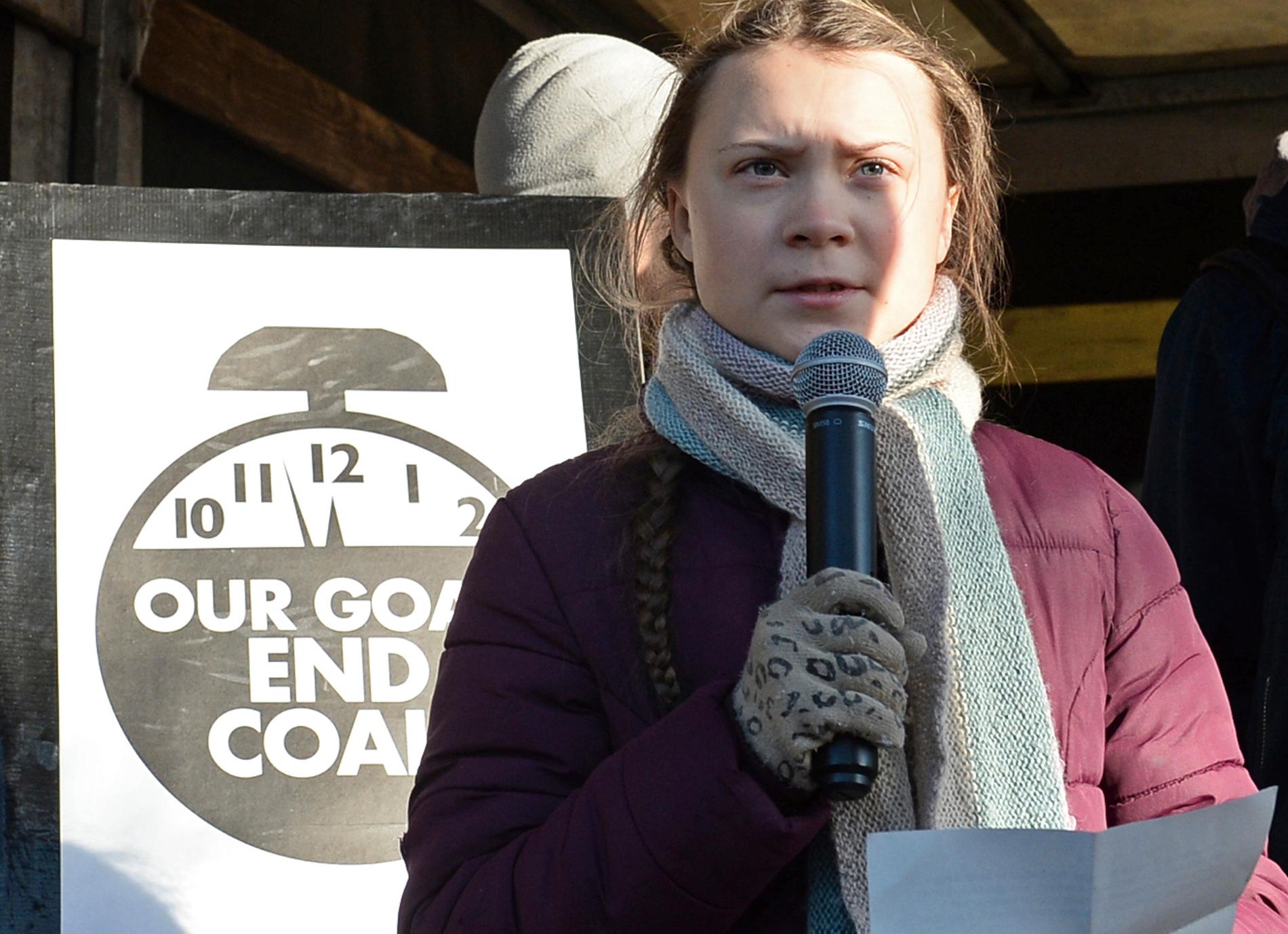 Greta Thunberg talar på klimatmötet i Polen i december. 