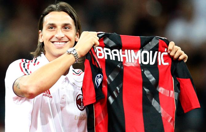 29 augusti skrevs ett nytt kapitel i sagan om Zlatan Ibrahimovic. Under stort jubel presenterades han för Milan-fansen på San Siro. Milan är Zlatans tredje klubb i Italien.