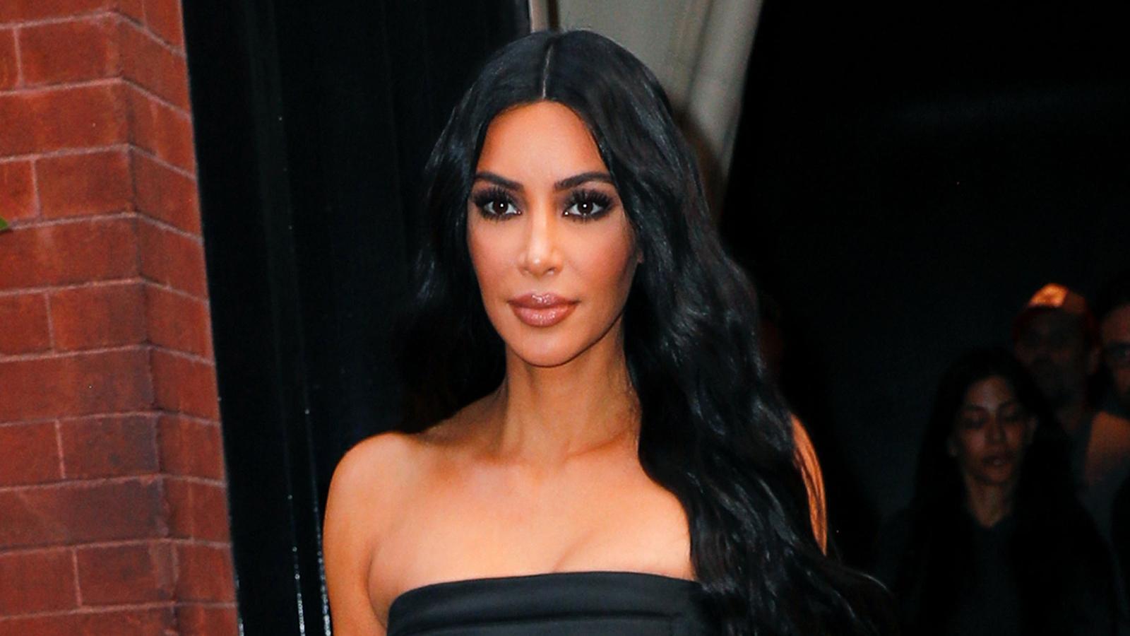 Kim Kardashian ber nu om ursäkt.