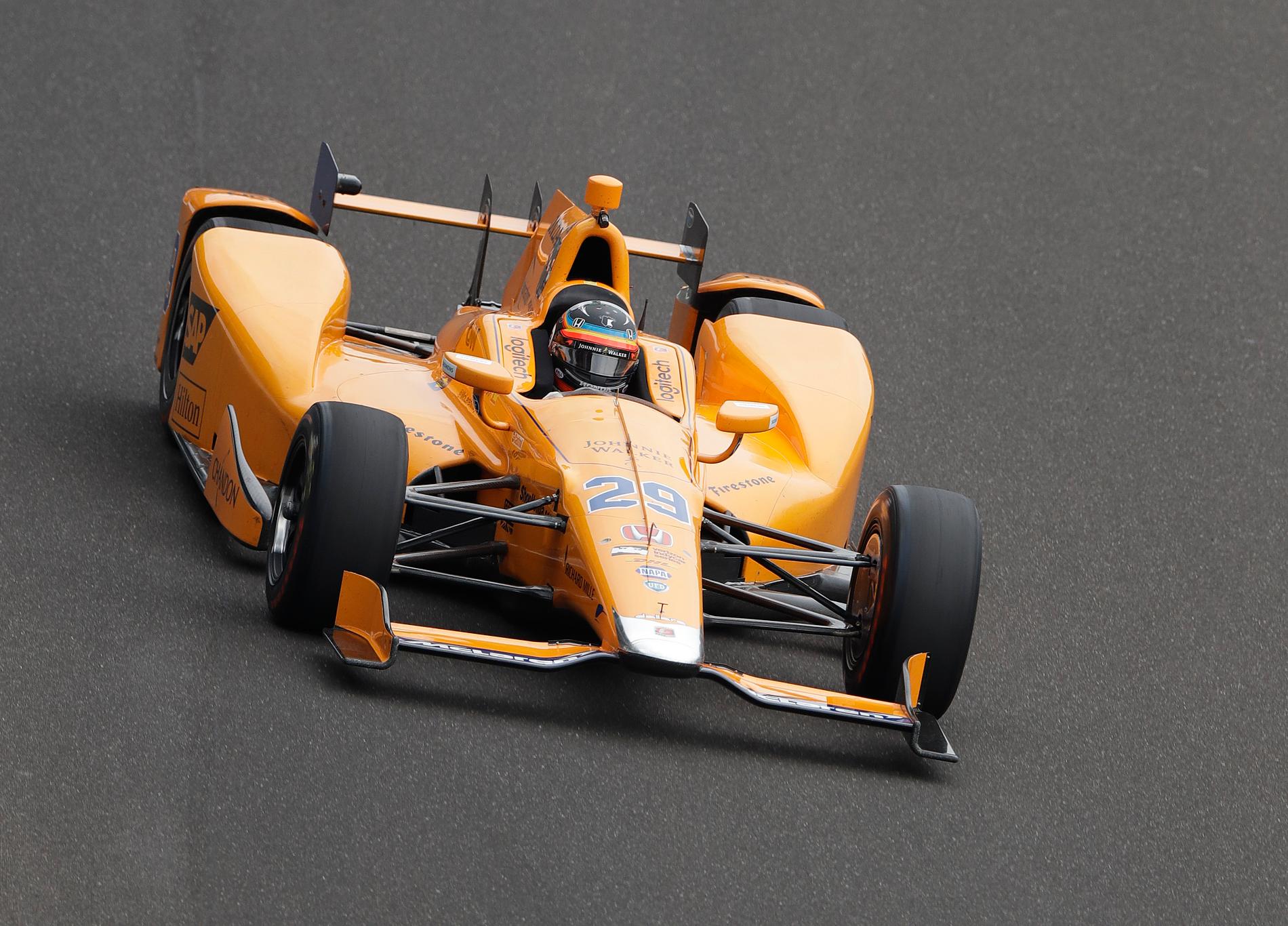 Fernando Alonso gör succé i Indy 500