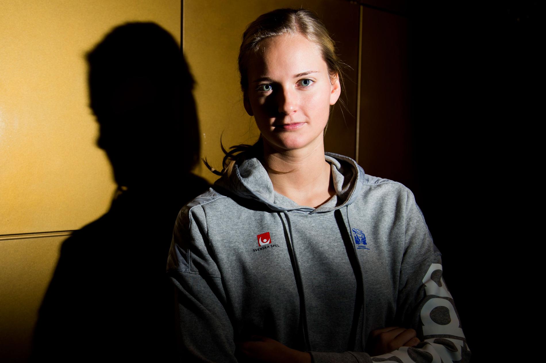 Johanna Bundsen Ålder: 23. Position: Målvakt. Klubb: Sävehof.