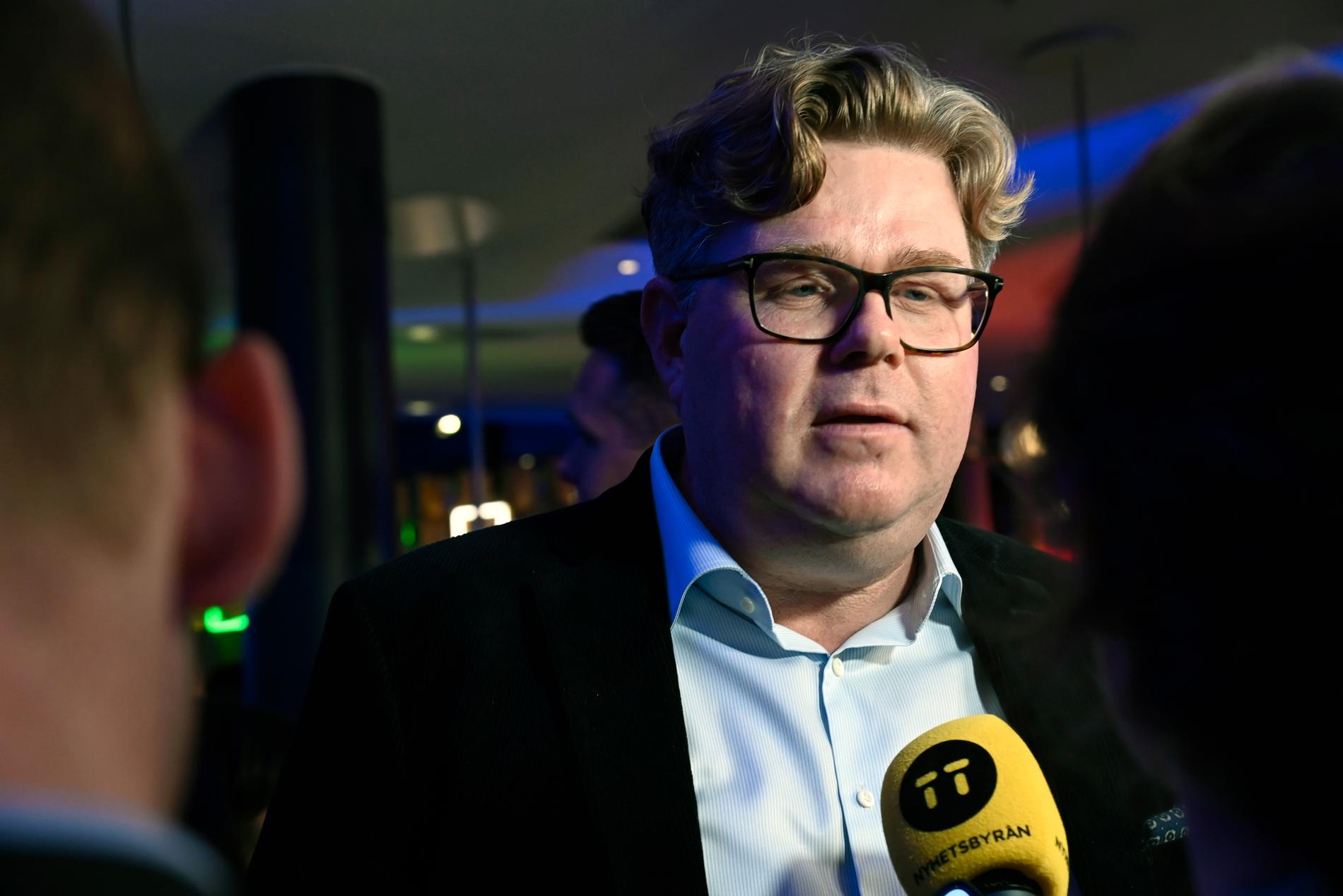 Partisekreterare Gunnar Strömmer på Moderaternas valvaka.