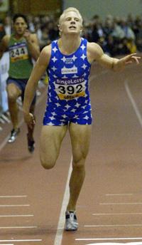 Svenskt rekord Johan Wissman slaktade sitt eget svenska rekord på 200 meter vid inomhus-SM.