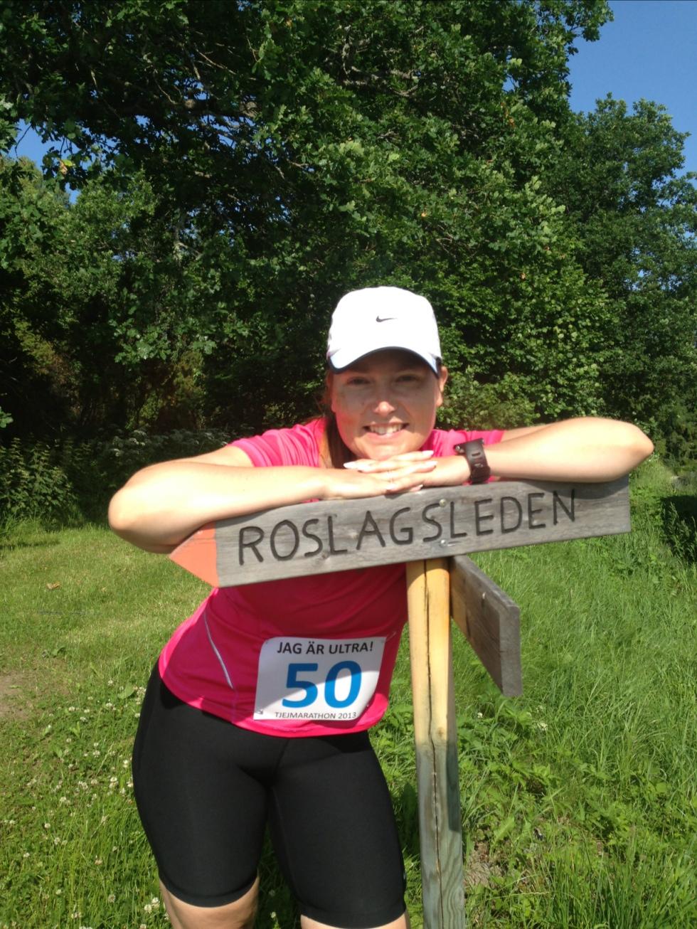 Att springa längs Roslagsleden, det är sommar, tycker Josefine Bonde.