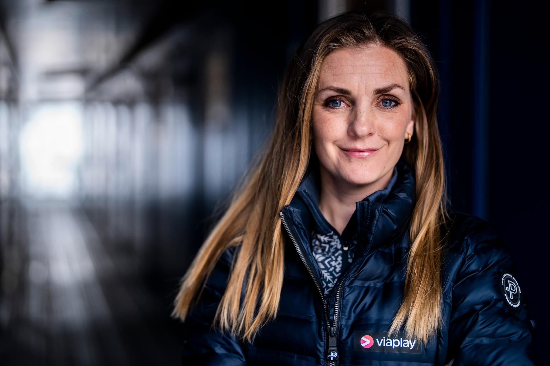 Johanna Ojala är kanske mest känd som skidexpert i tv, numera på Viaplay.
