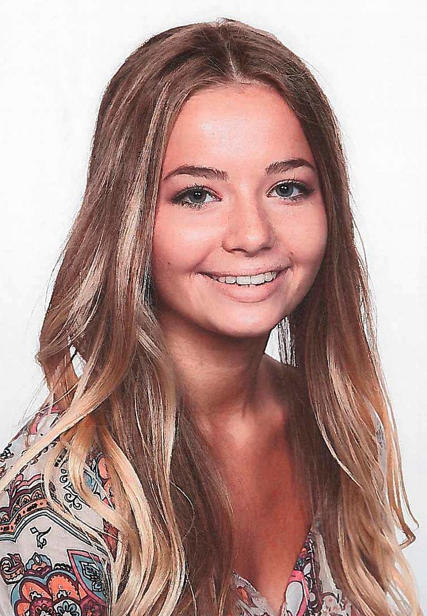 Söktes i fem dagar. Den 7 juni anmäldes Lisa Holm försvunnen av sin pappa efter att hon inte kommit hem från sitt ­sommarjobb. Först fem dagar senare hittade hennes kropp efter ett stort polispådrag.