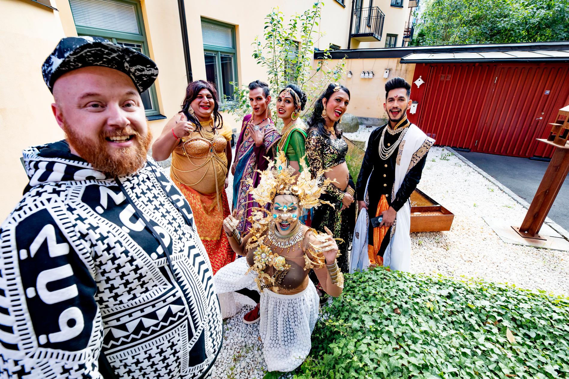 ”Är drottningar”. Svenske musikern Petter Wallenberg åkte till Indien och började göra musik med Tropical Marca och Dancing Queens.