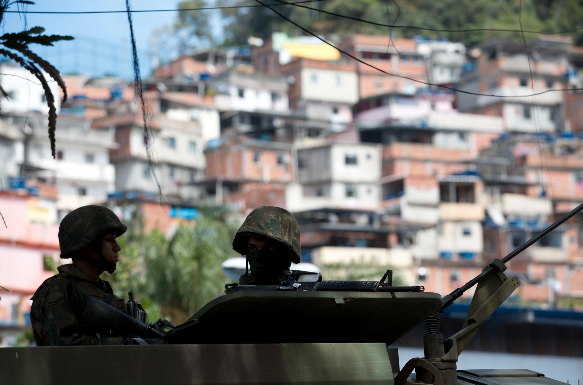 Åtta personer sköts på måndagen ihjäl av polis i den så kallade favelan Maré i Rio de Janeiro. Arkivbild från Rocinha, en annan favela i staden.