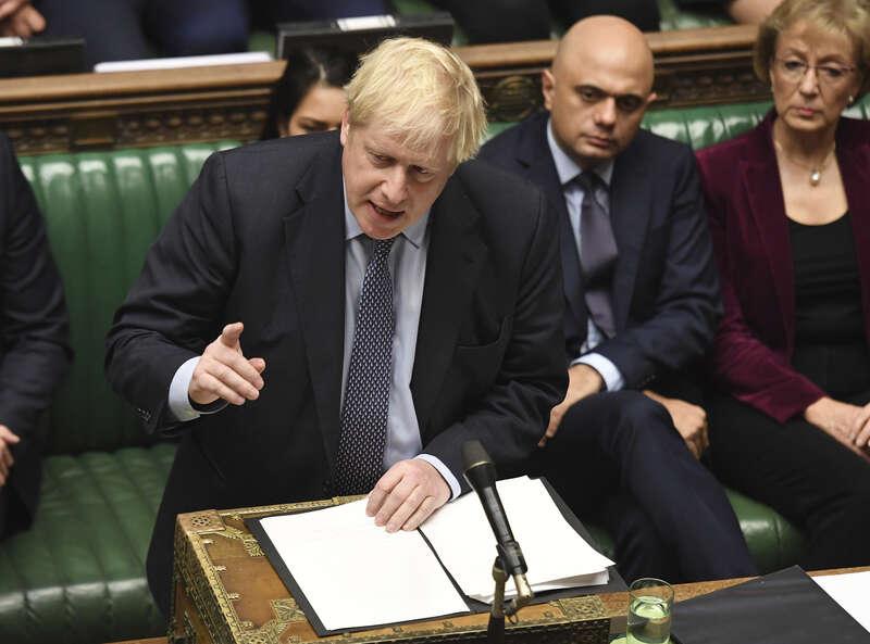 Boris Johnson agerade som en trotsig 3-åring under lördag. 