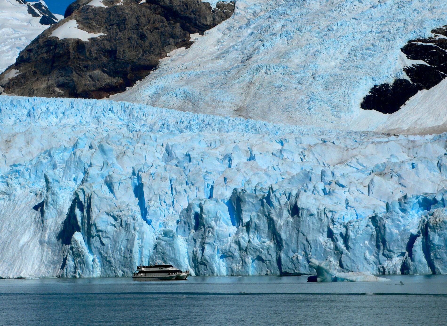 På bilden syns Spegazziniglaciären i nationalparken Los Glaciares i den argentinska delen av Anderna. Arkivbild.