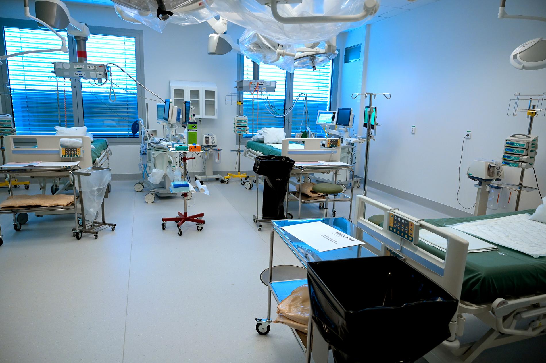 I Region Stockholm fanns 70 lediga intensivvårdsplatser på söndagen. Arkivbild.
