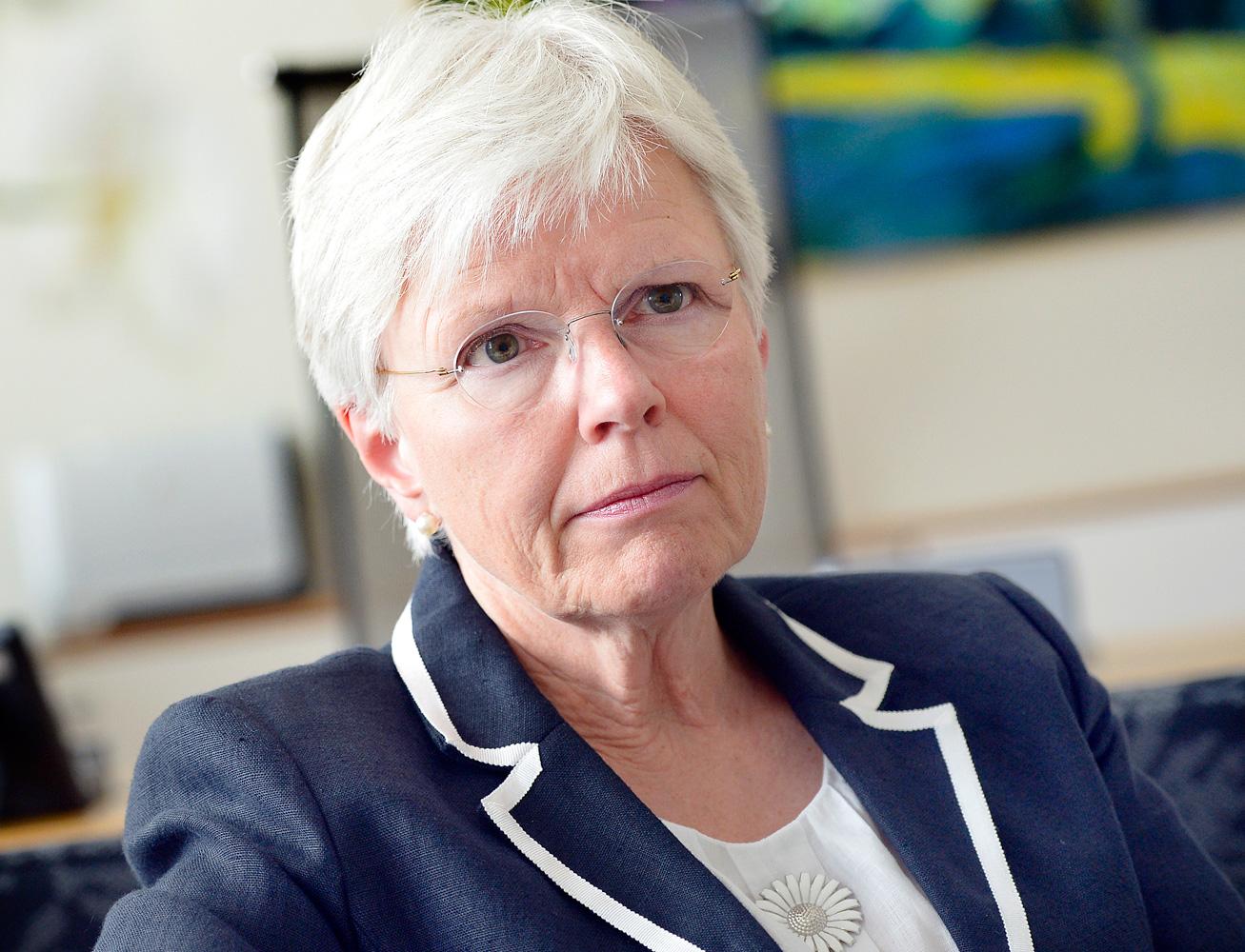 Katarina Wingqvist Ekholm, lagman och Södertälje tingsrätts högste chef, vill stoppa anhöriginvandringen till kommunen.
