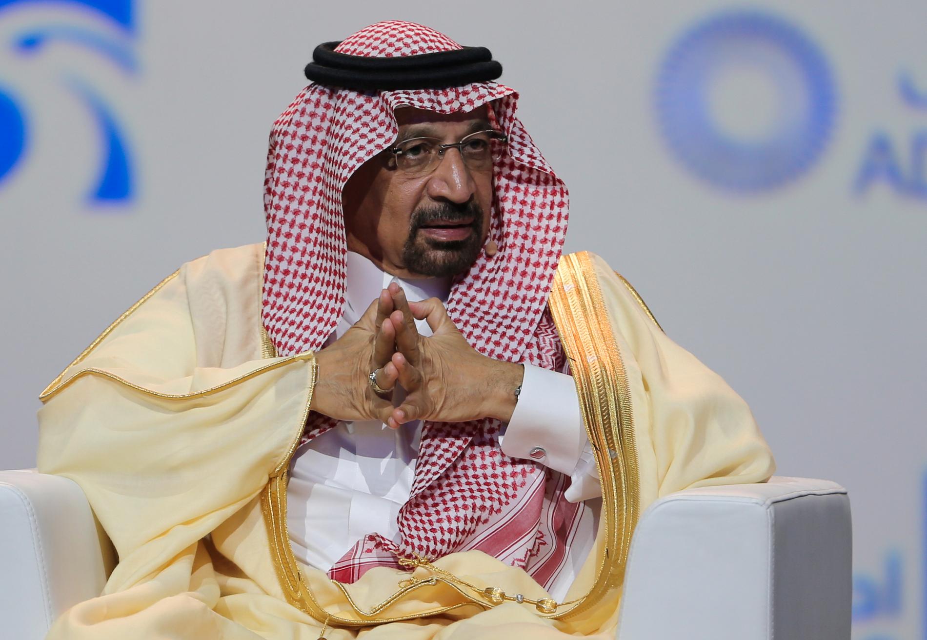 En saudisk oljeledning har attackerats av drönare, uppger Saudiarabiens energiminister, Khalid al-Falih.