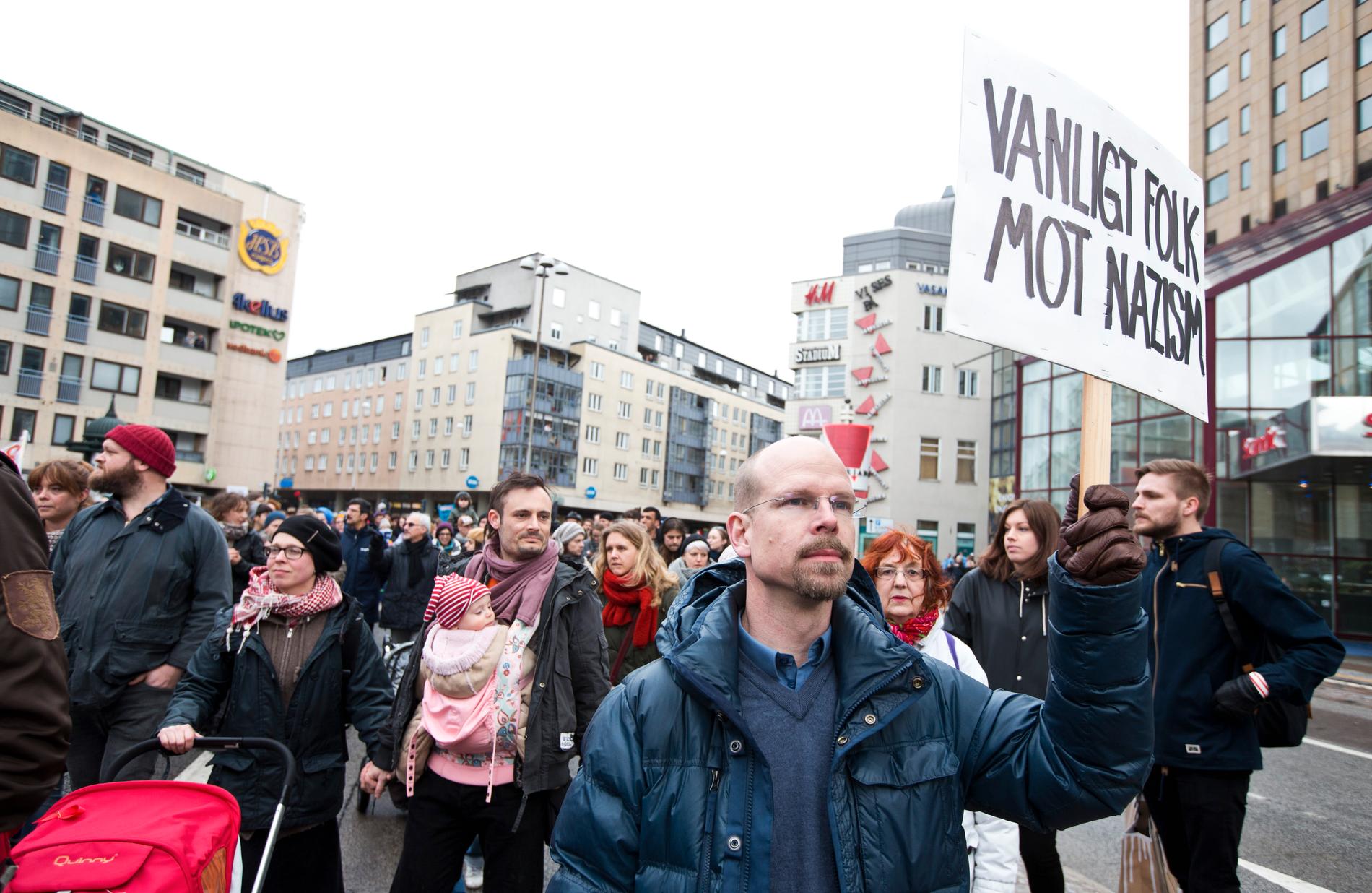 Demonstration mot rasism och nazism i Malmö.
