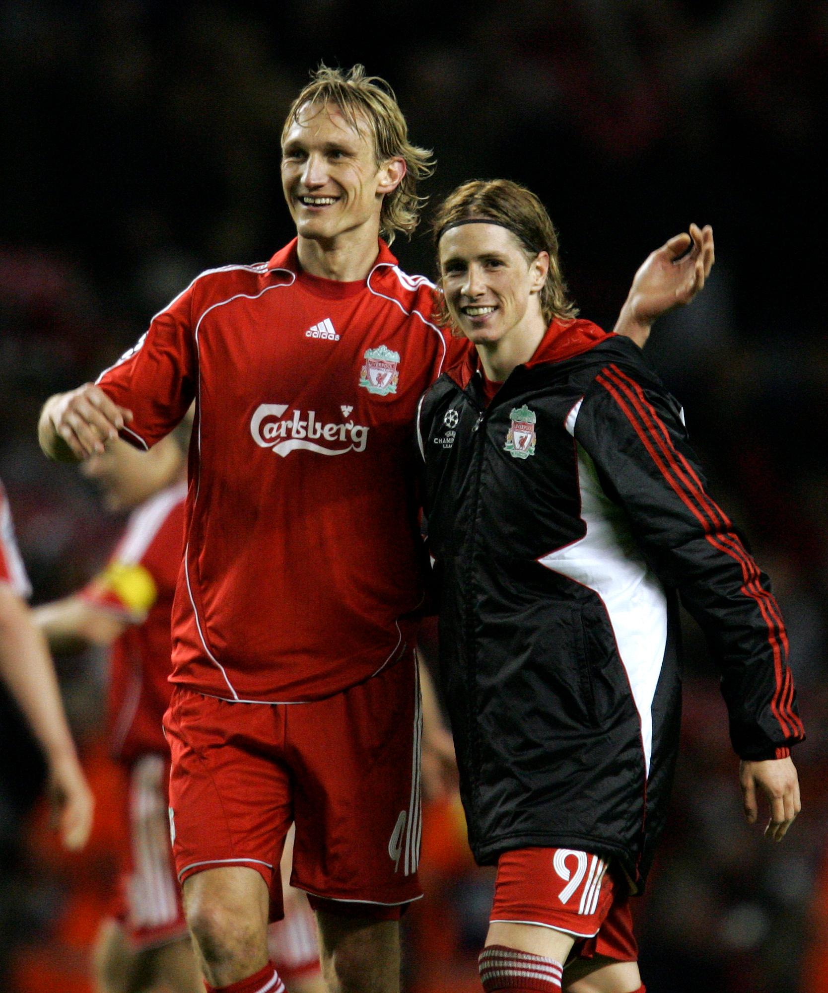 Samy Hyypiä tillsammans med Fernando Torres under tiden i Liverpool 